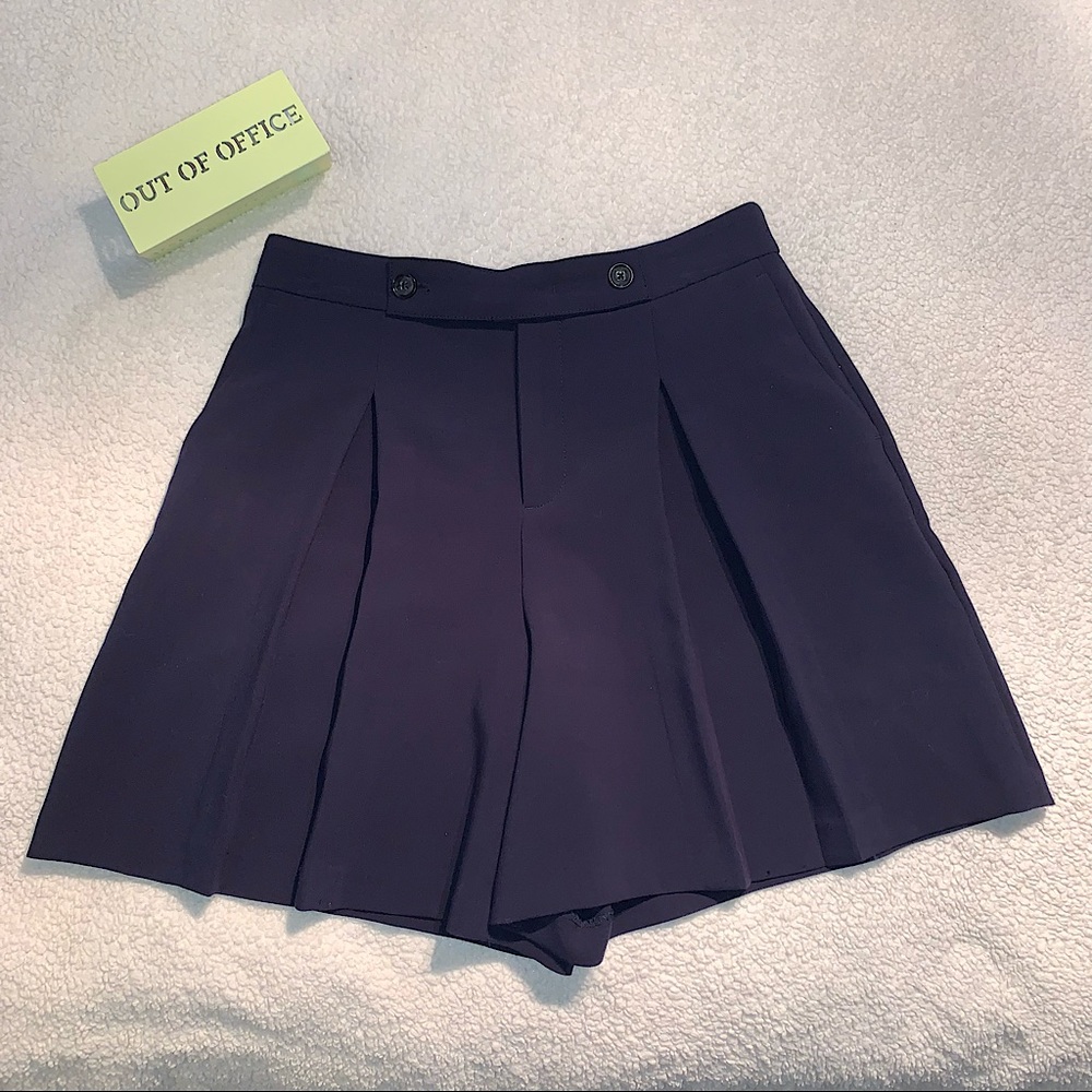 Banana Republic | Pleated High-Waisted Shorts Navy, Front Buttons, Size 4